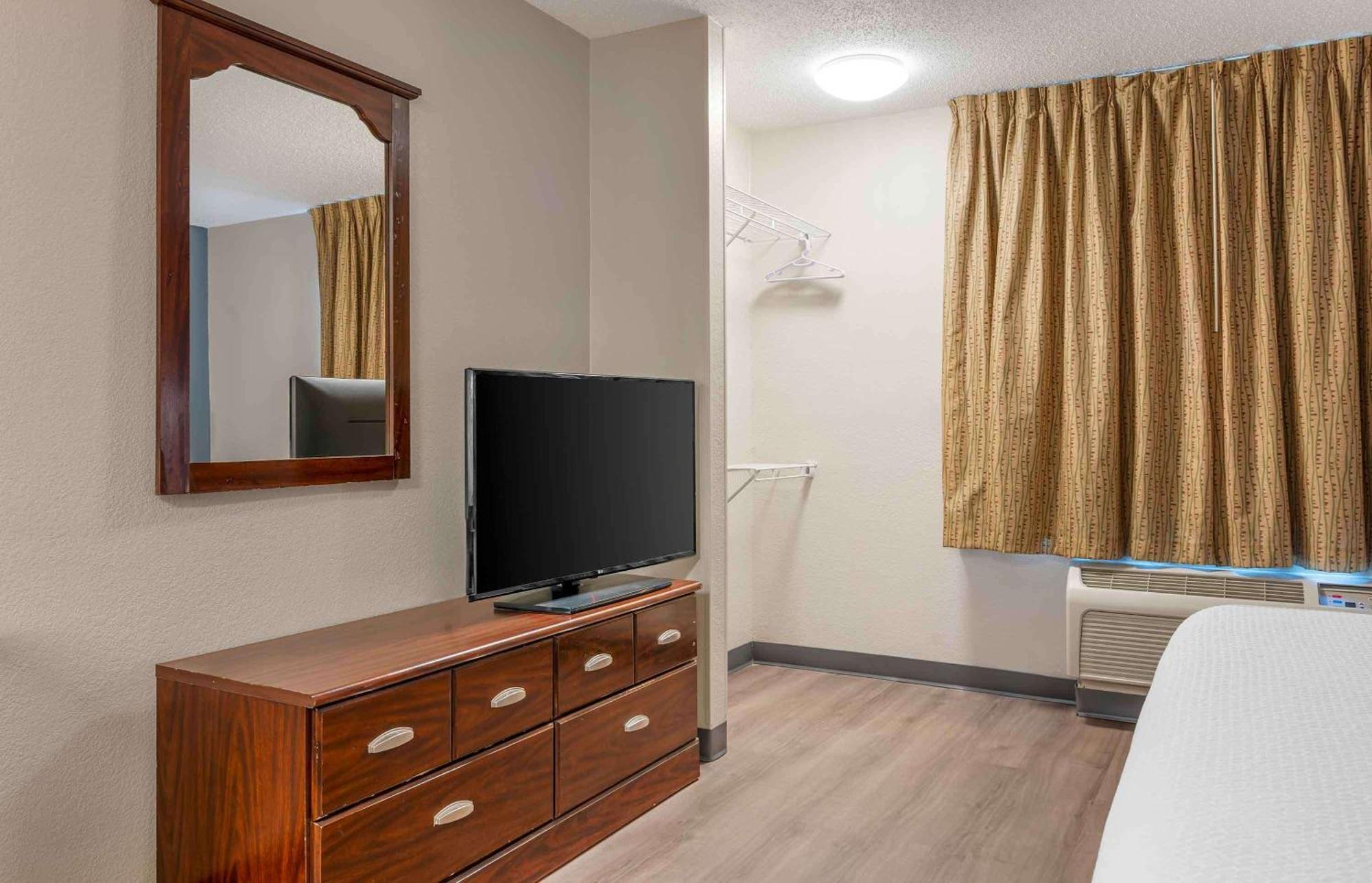 เอ็กซ์เทนด์ สเตย์ อเมริกา ฟอร์ตเวย์น-เซาท์ Hotel Ellisville ภายนอก รูปภาพ